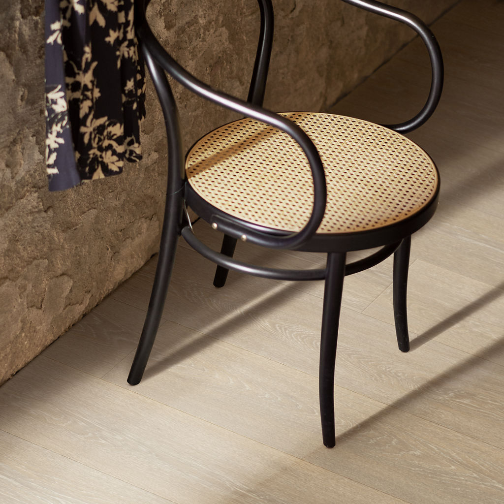 Torekov Chalked Nordic Oak - Image 3